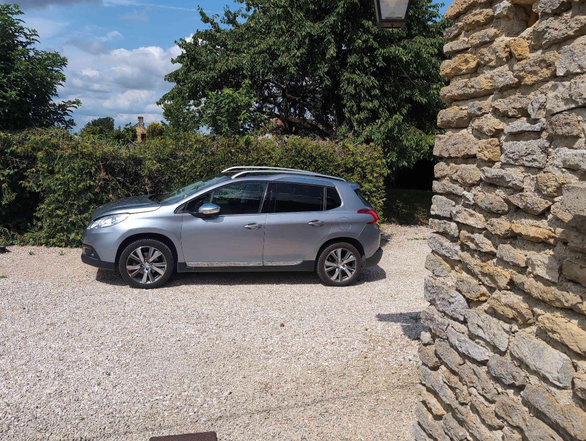 Peugeot 2008 I (phase 2) Féline 1.2 Puretech